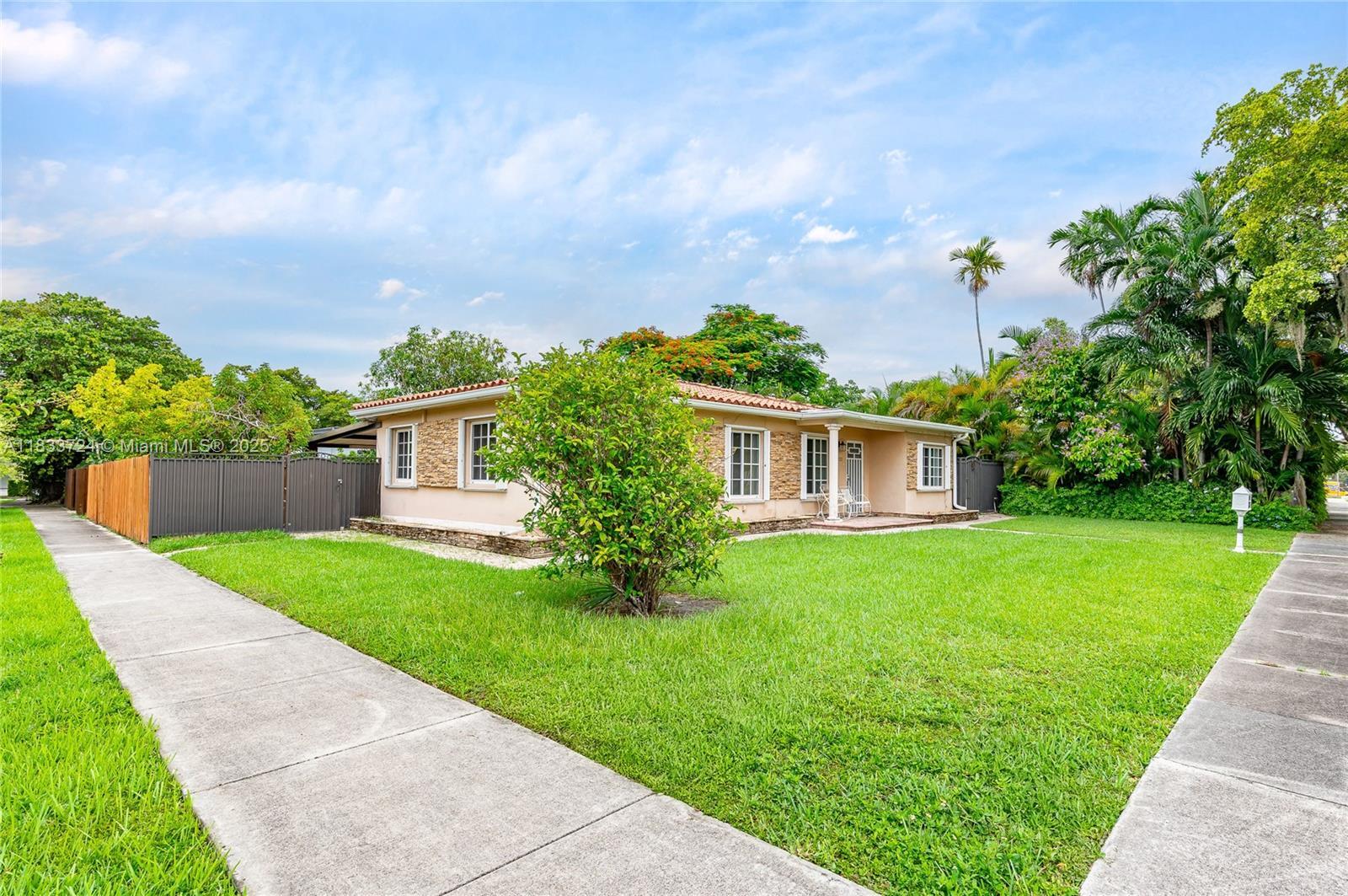 Property Photo: 1832 SW 62nd Pl 0 FL 33155
