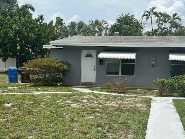 Property Photo: 1271 NE 32nd St 1287 FL 33334