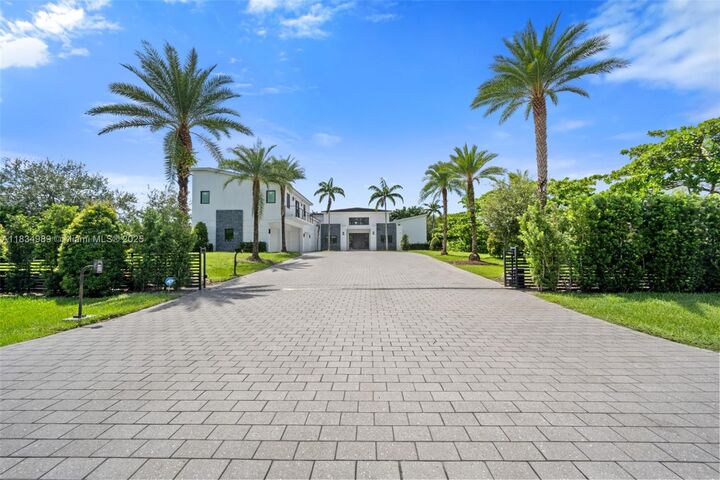 11350 NW 8th St  Plantation FL 33325 photo