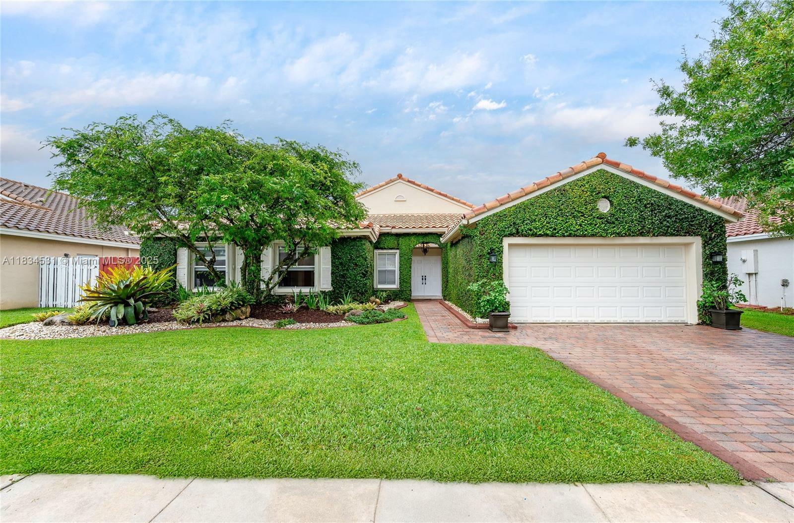 1583 SW 191st Ave  Pembroke Pines FL 33029 photo