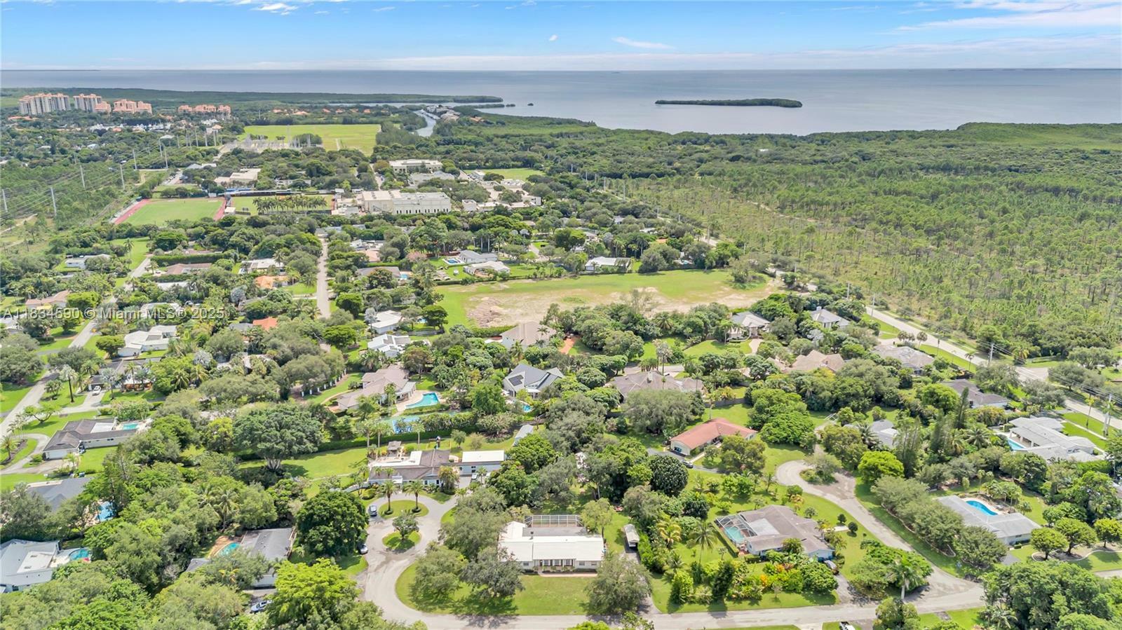 Property Photo: 14921 SW 72nd Ct FL 33158