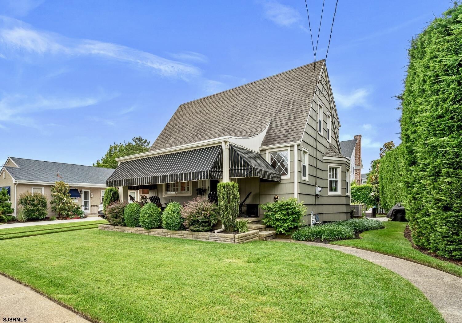 Property Photo: 522 Waverly Blvd NJ 08226