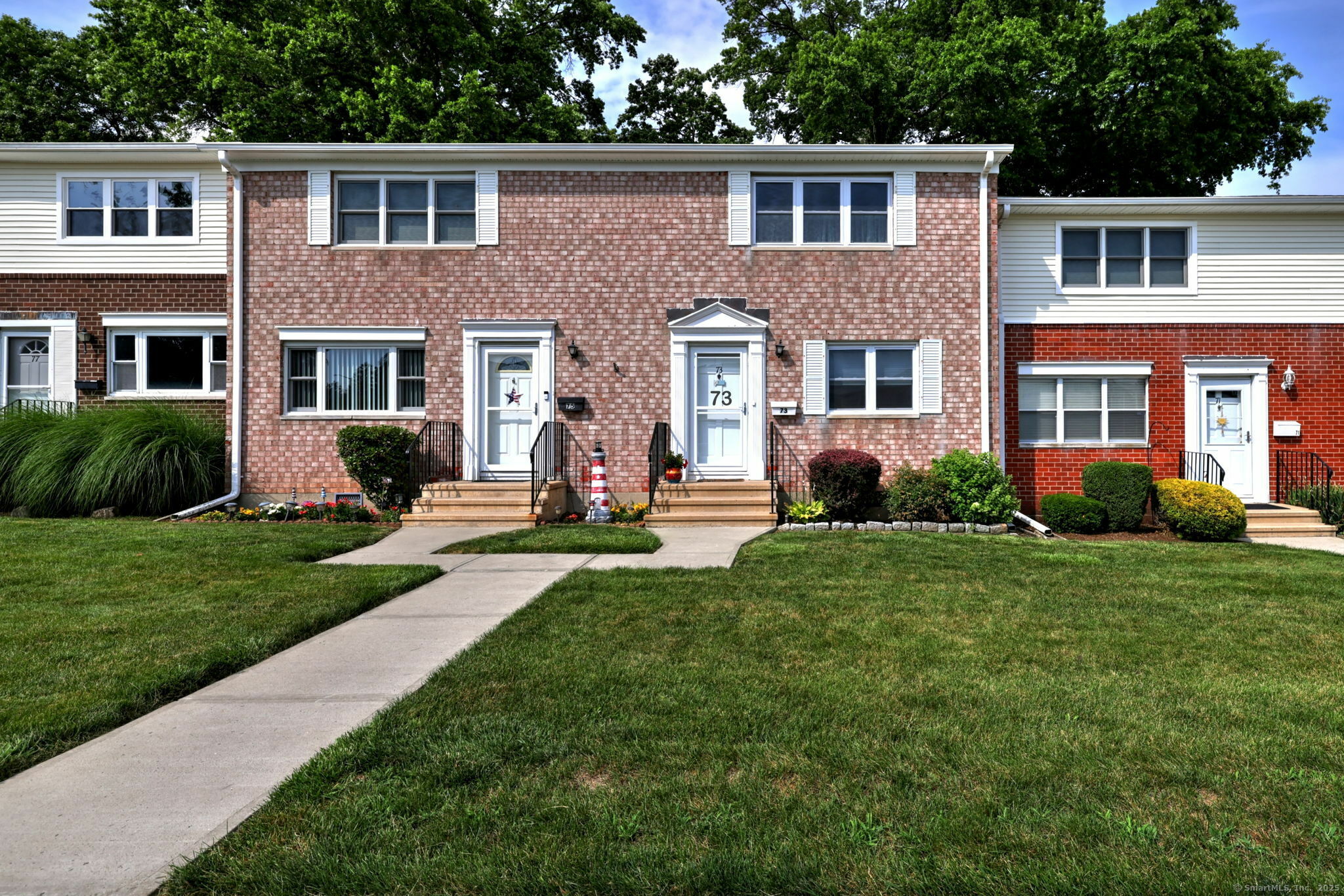 Property Photo: 73 Shea Avenue 73 CT 06460