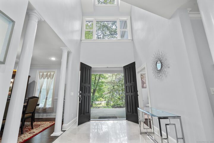 Property Photo:  101 Brambley Hedge Circle  CT 06824 