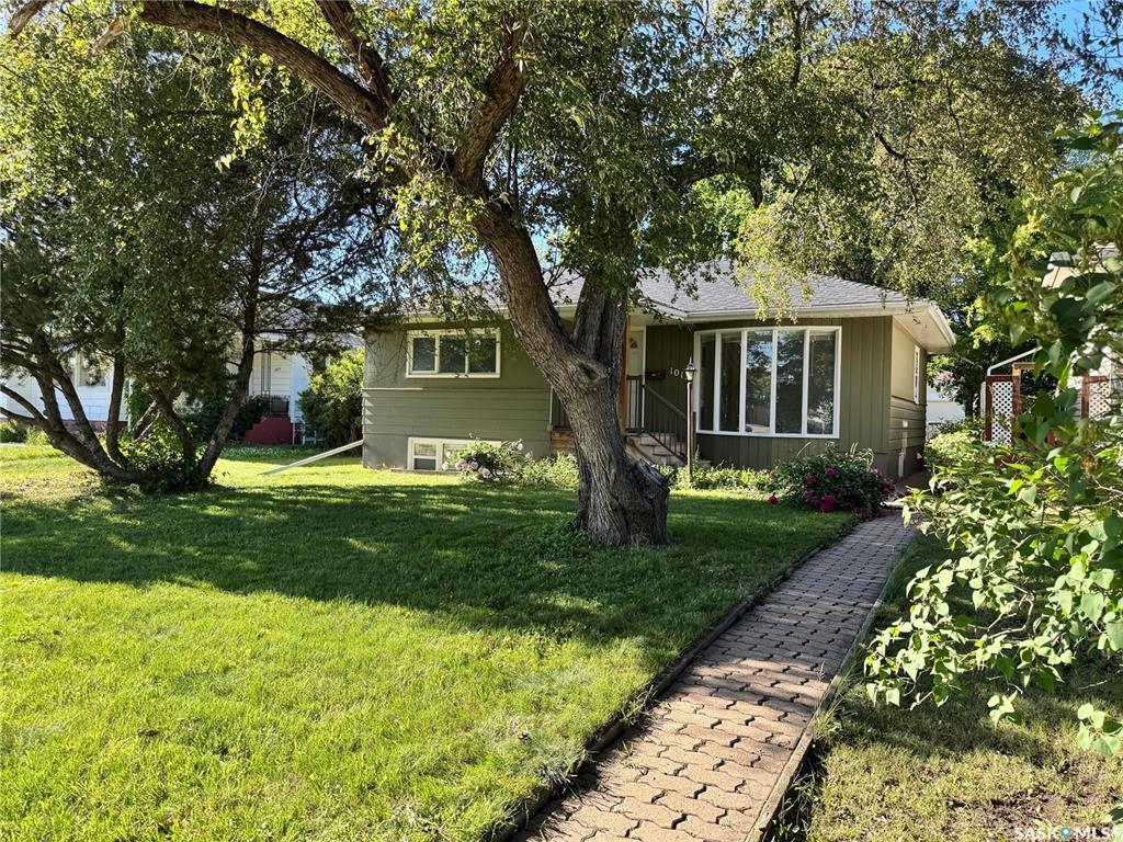 Property Photo: 1015 Taylor Street E SK S7H 1W4