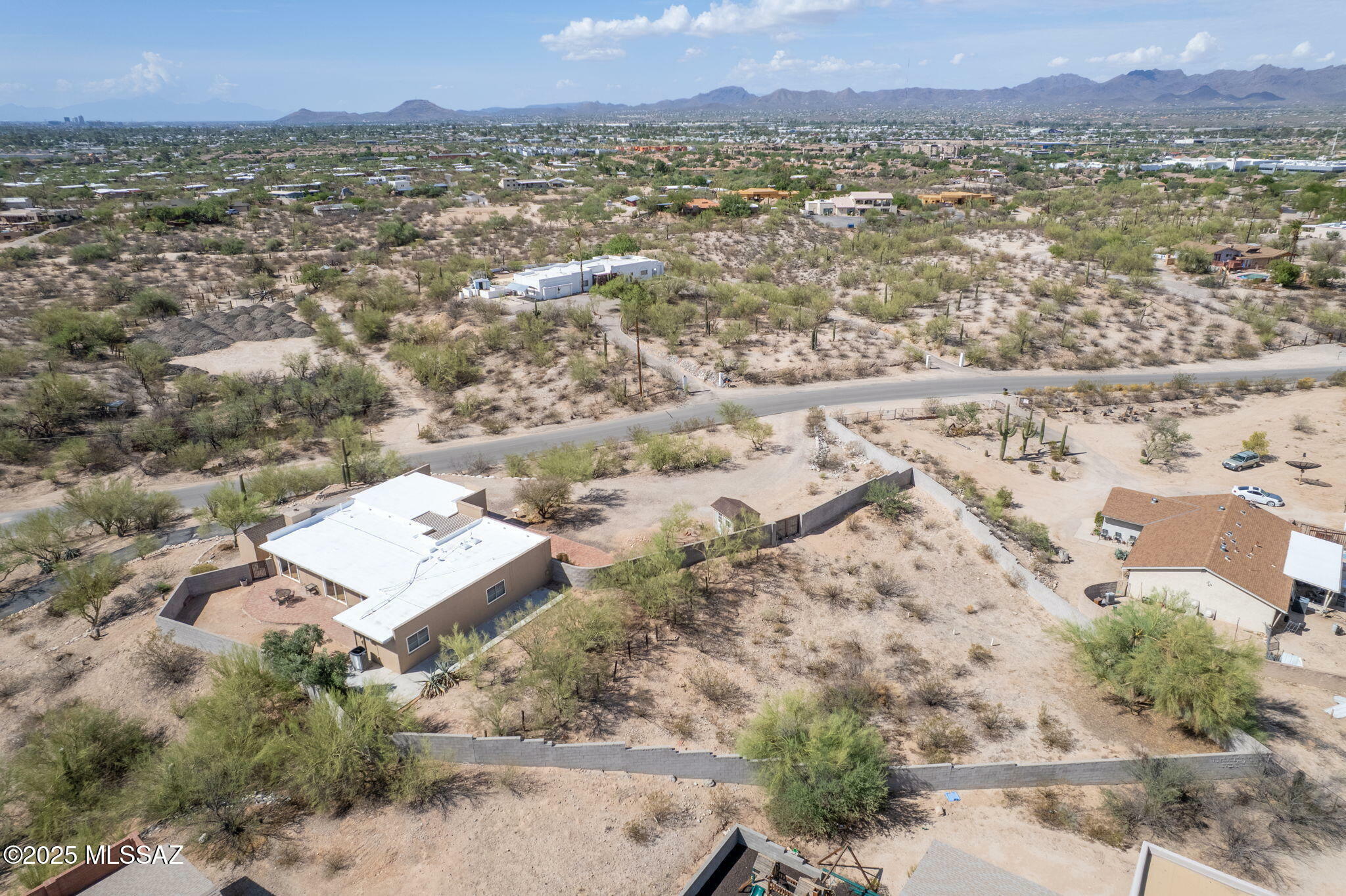 Property Photo:  5801 N Calle Kino  AZ 85704 