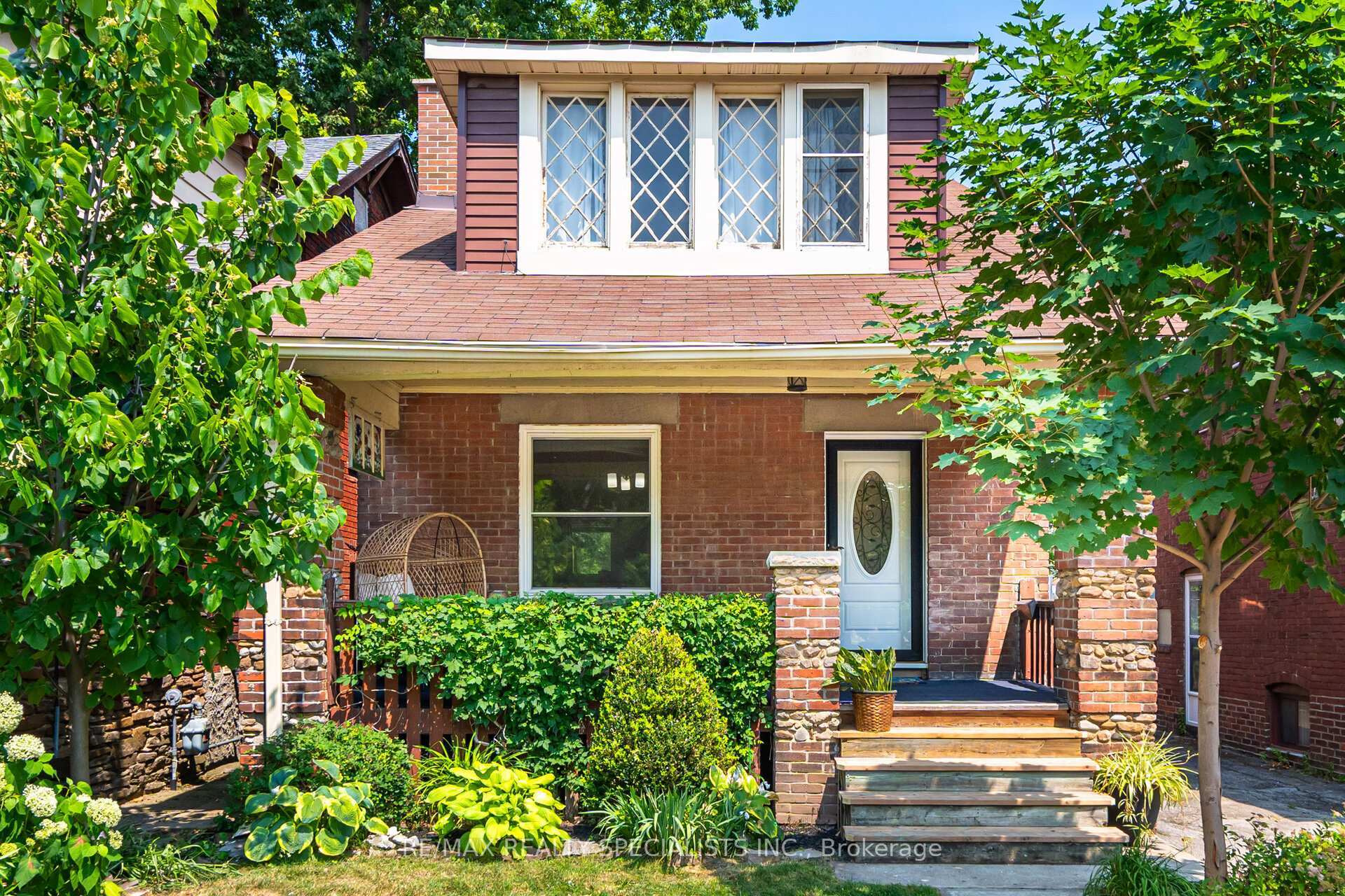 Property Photo: 24 Sykes Avenue ON M9N 1C9