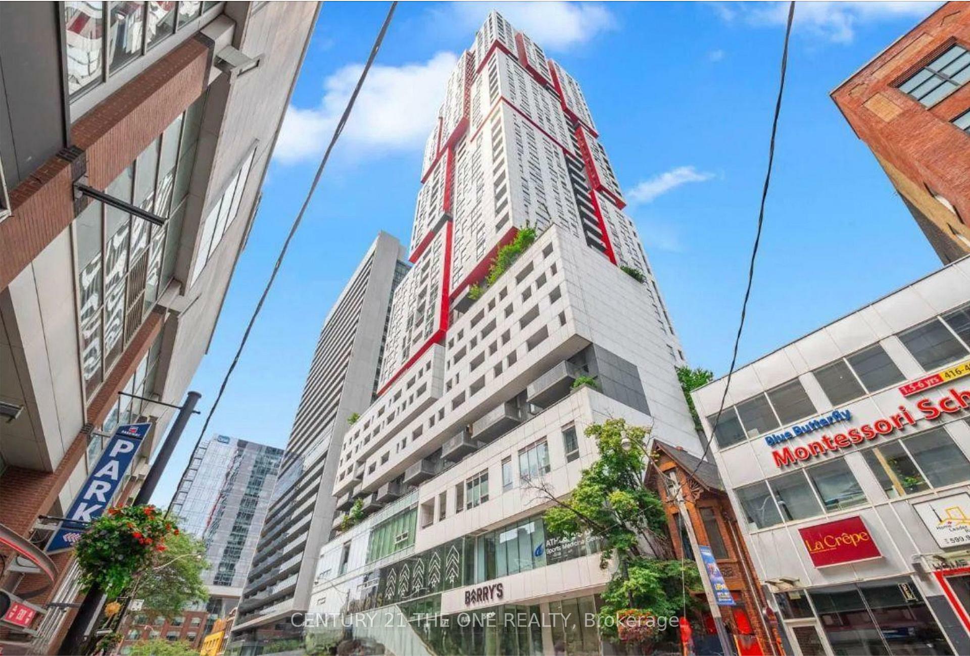 Property Photo: 318 Richmond Street W 710 ON M5V 0B4