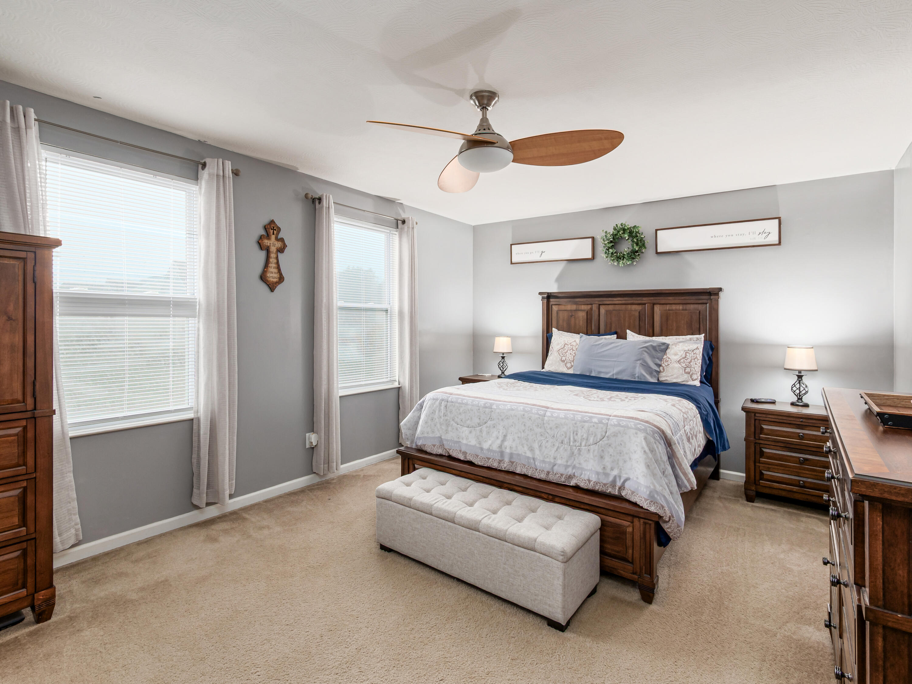Property Photo: 605 Professional Parkway OH 43040