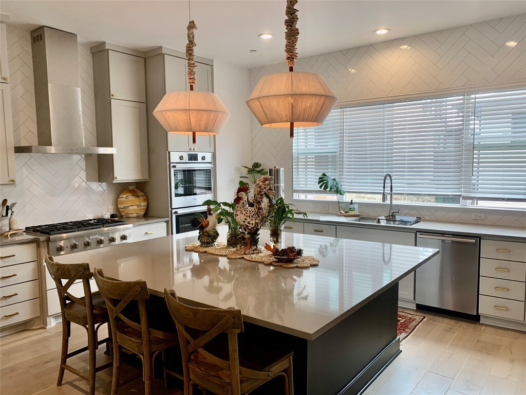 Property Photo: 4216 Elevator Drive 43 TX 78731
