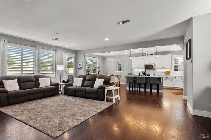 5453 Kaitlyn Place  Rohnert Park CA 94928 photo