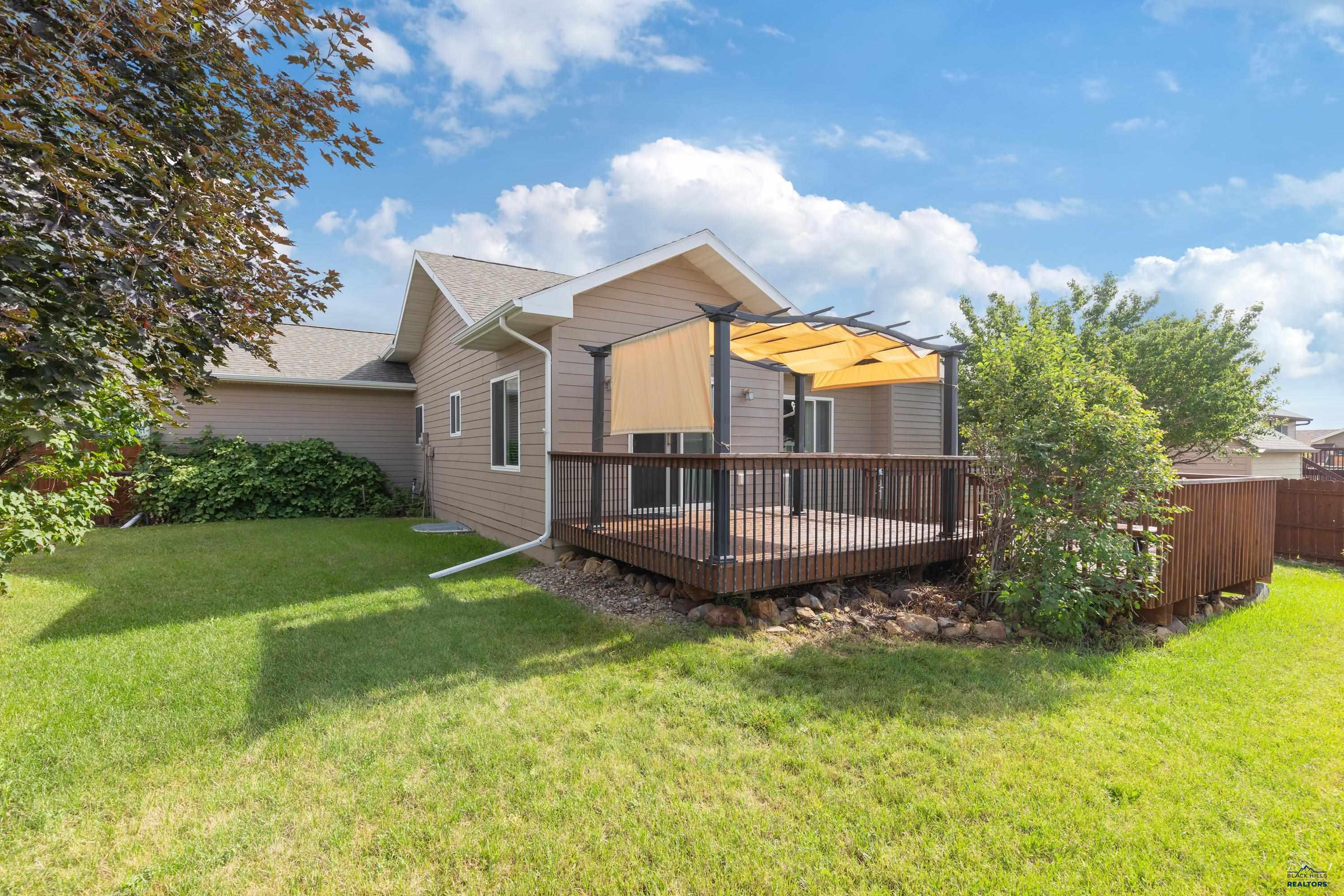 Property Photo: 935 Northridge Dr SD 57701
