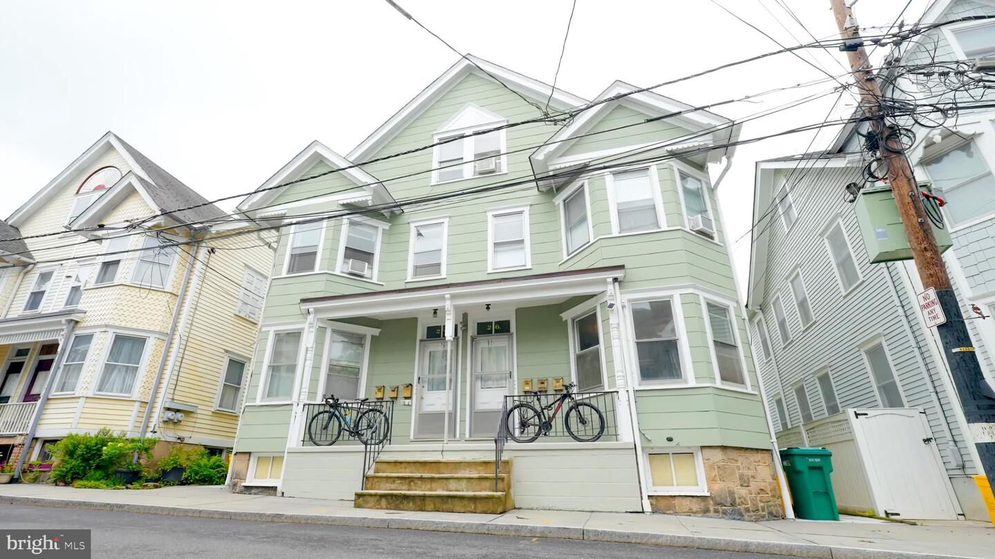 Property Photo:  24 Bank Street 26  NJ 08542 