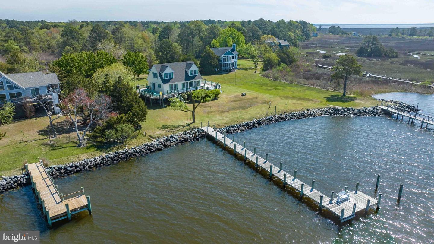 Property Photo: 20128 Nanticoke Road MD 21840