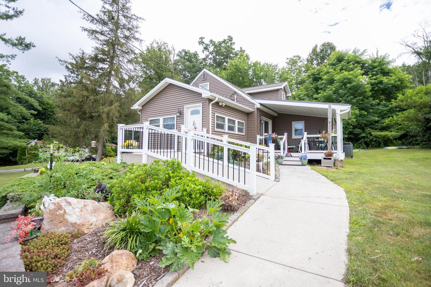 Property Photo:  395 Green Springs Road  PA 17331 