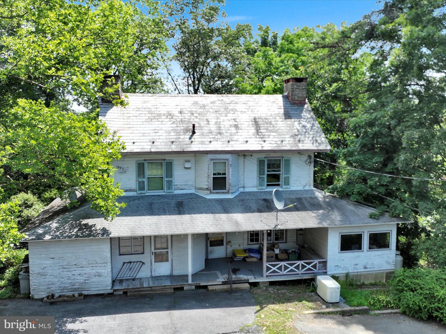 Property Photo:  21 Blue Rocks Road  PA 19534 
