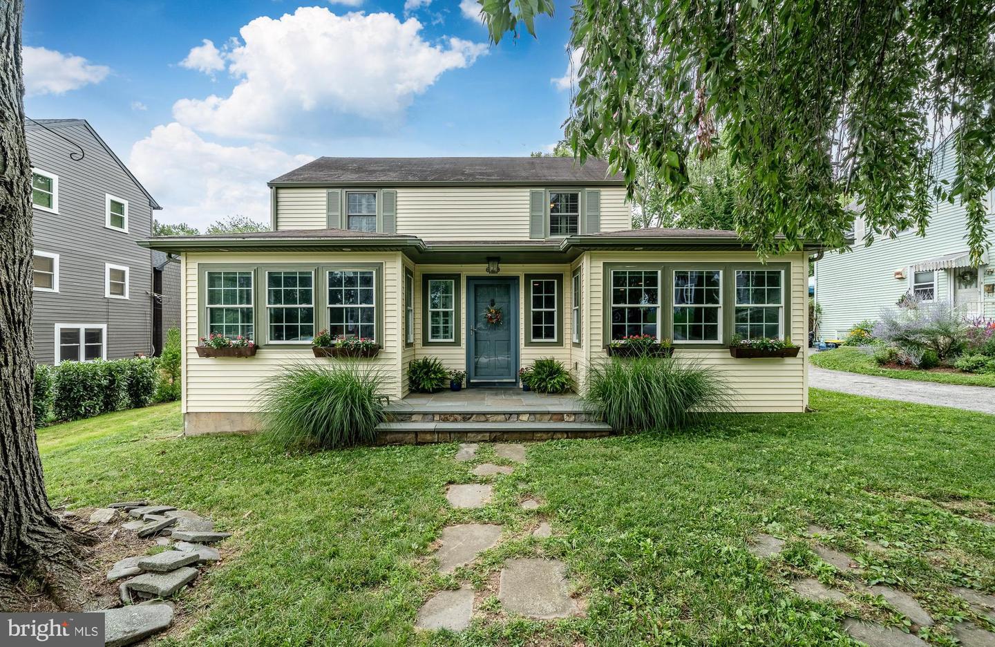 609 Lanmore Avenue  Wayne PA 19087 photo