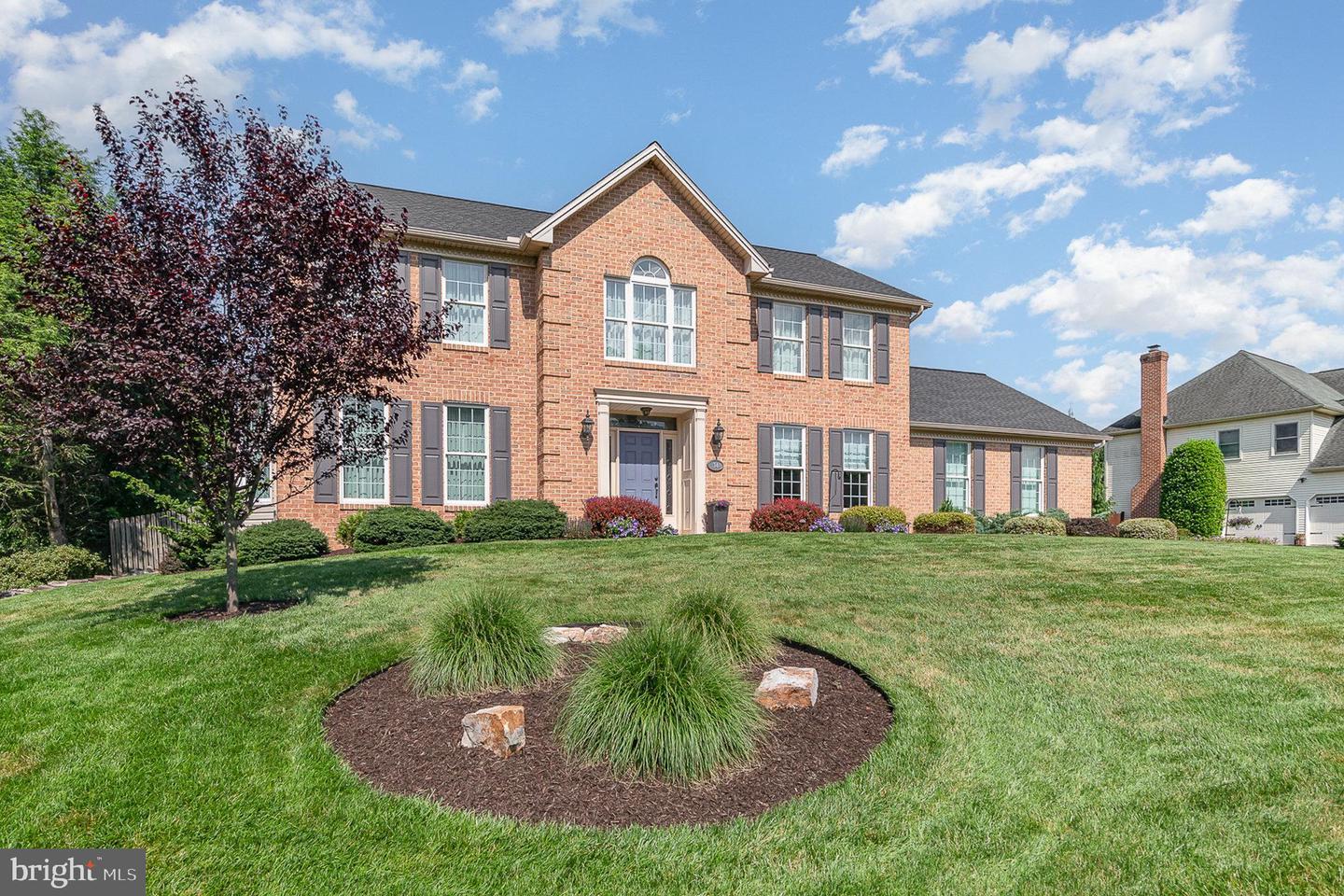 Property Photo: 34 Sunfire Avenue PA 17011