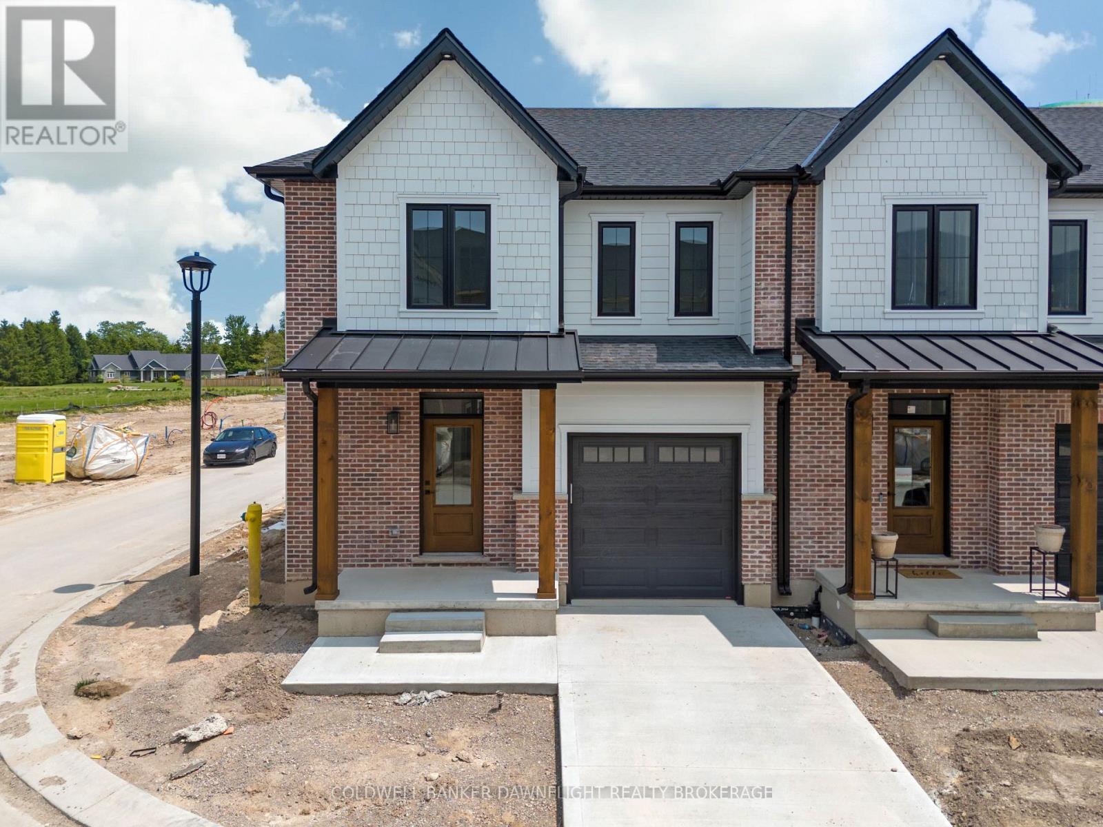 Property Photo: 147 Scotts Drive 44 ON N0M 2J0