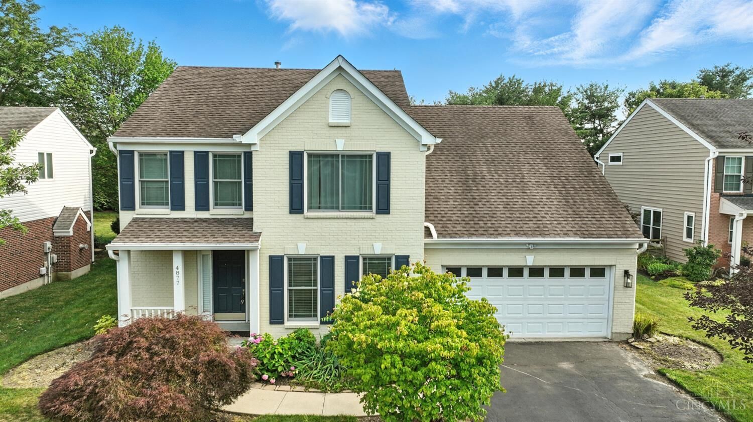 Property Photo:  4877 Magnolia Court  OH 45040 