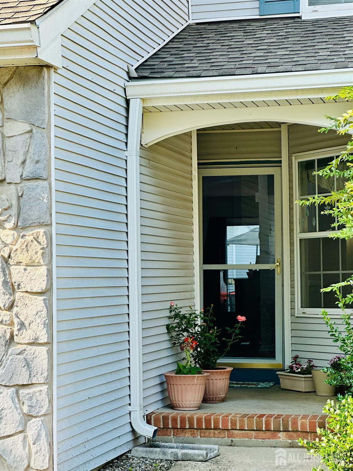 Property Photo: 91 Heather Court NJ 08852