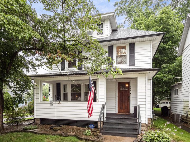 Property Photo: 147 W Shields Street OH 43055