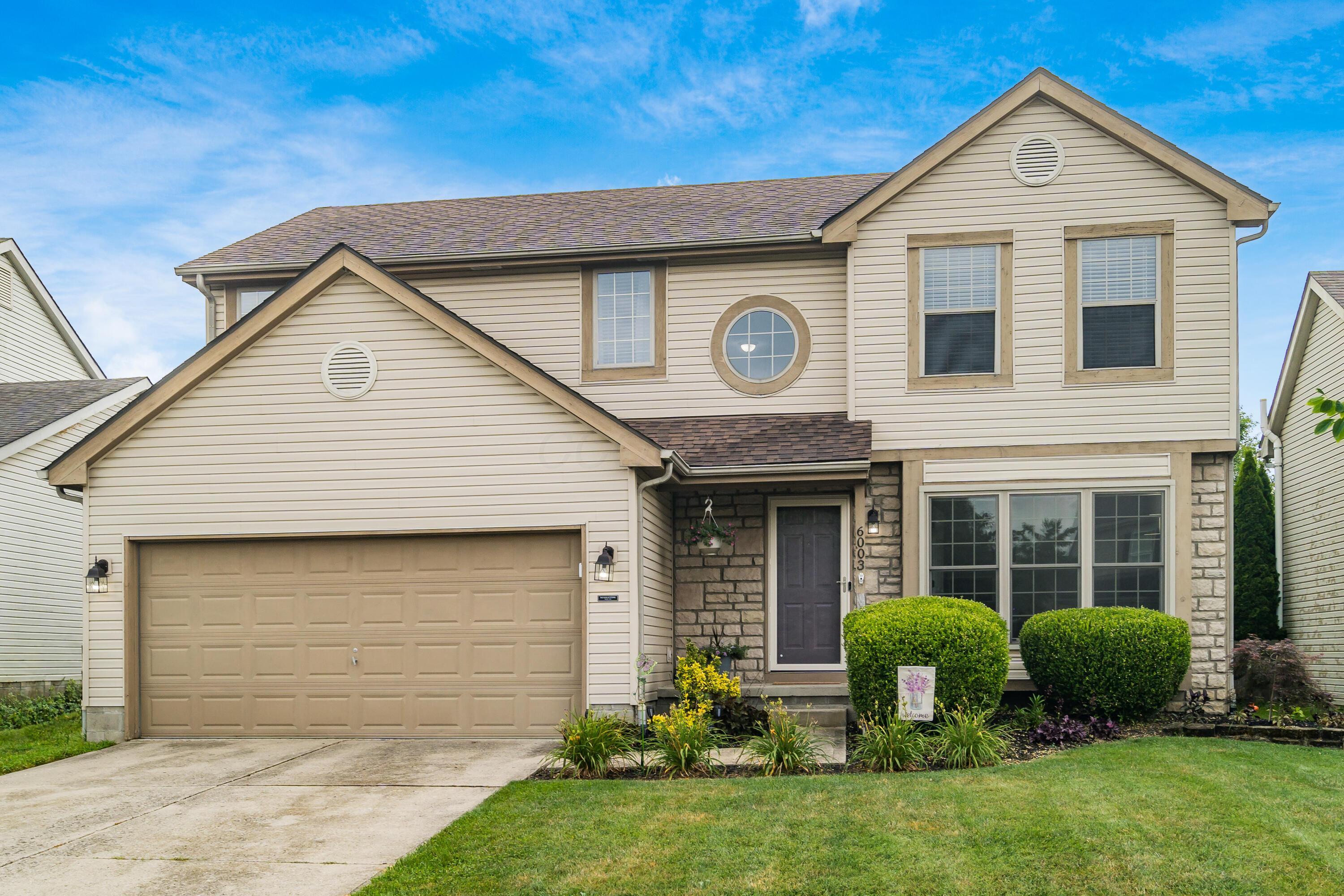 Property Photo: 6003 Heritage Farms Drive OH 43026
