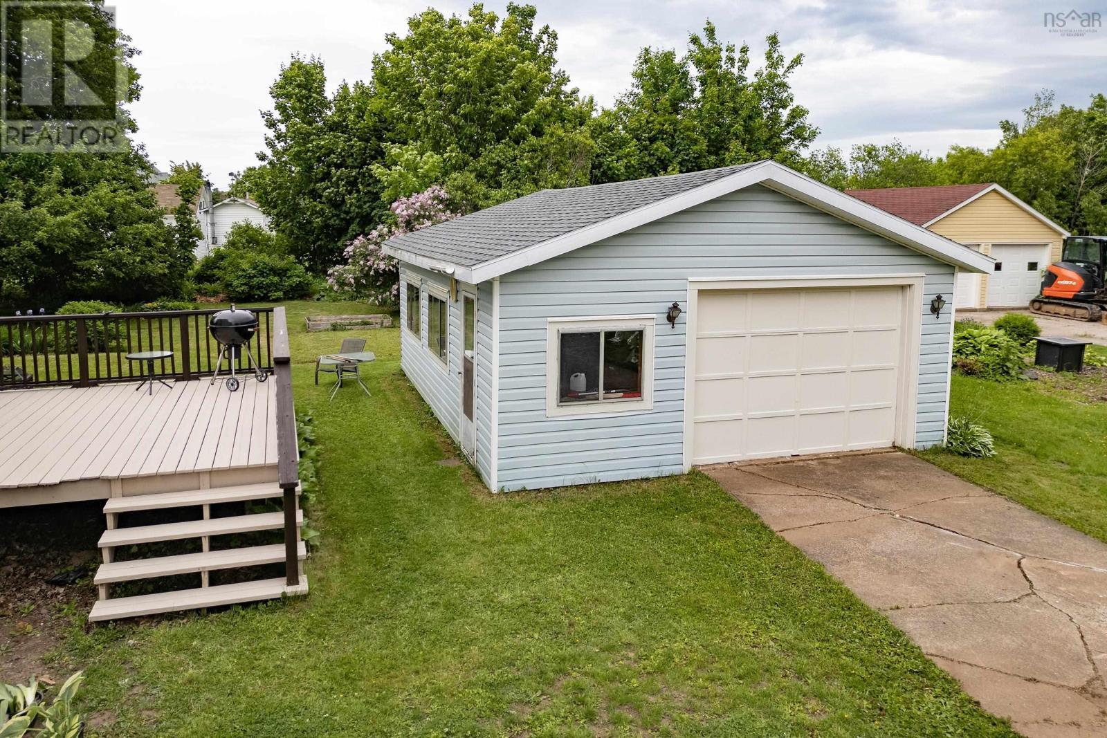 Property Photo: 41 Prince William Street NS B0M 1P0