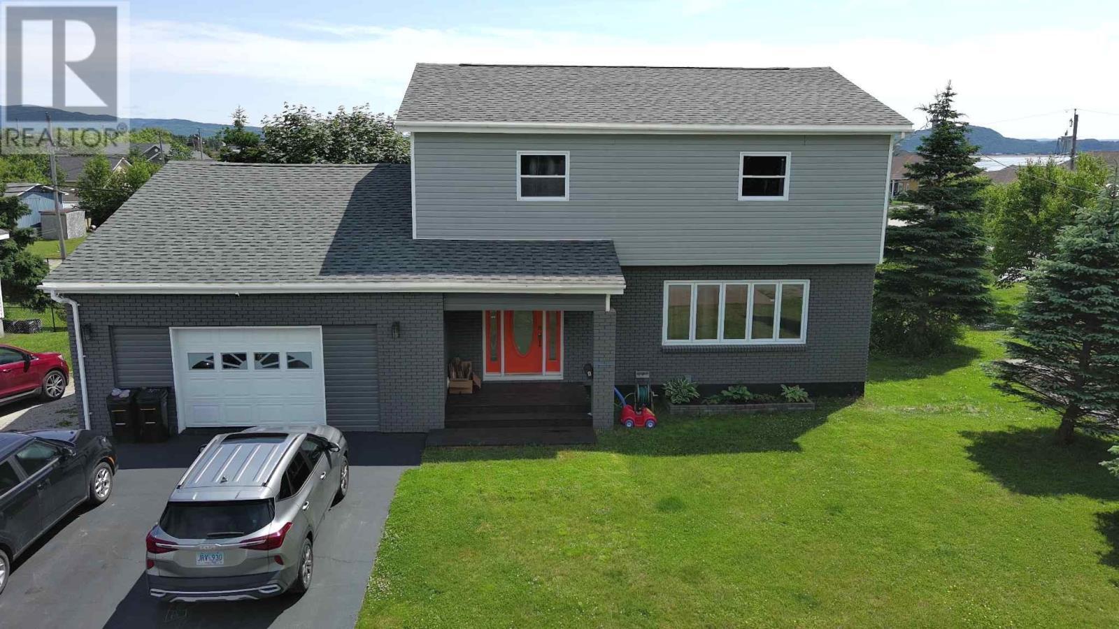 8 Laurel Drive  Stephenville NL A2N 1Z6 photo