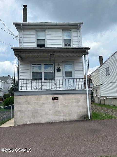 319 W Butternut Street  Mt. Carmel PA 17851 photo