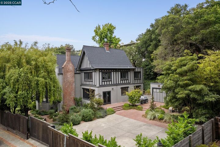 Property Photo: 91 Tunnel Rd CA 94705