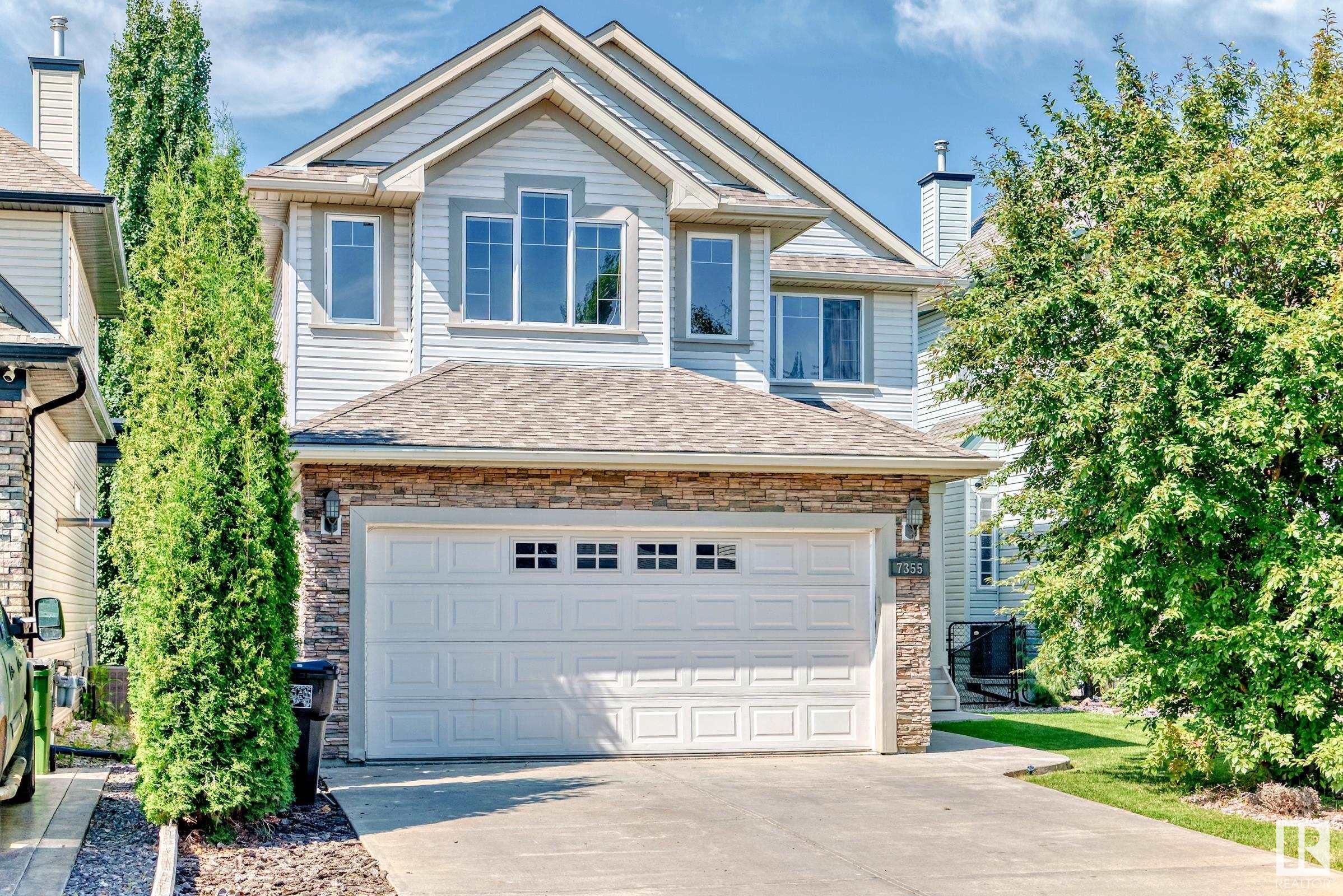 Photo de la propriété: 7355 Singer Way NW AB T6R 3R9