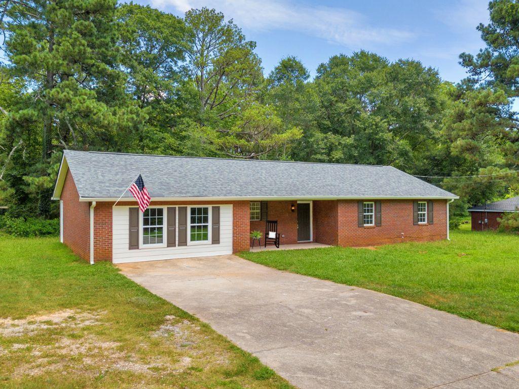 Property Photo: 36 Duncan Road Road GA 30054