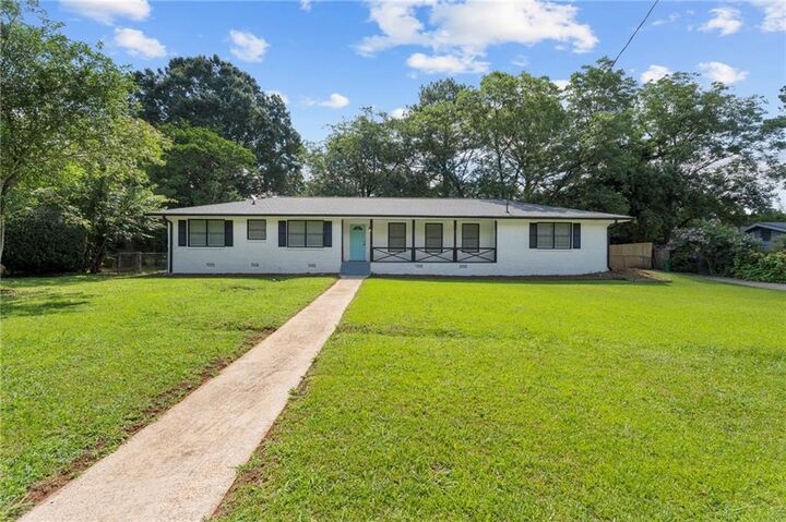 Property Photo:  3036 Crabapple Circle  GA 30034 