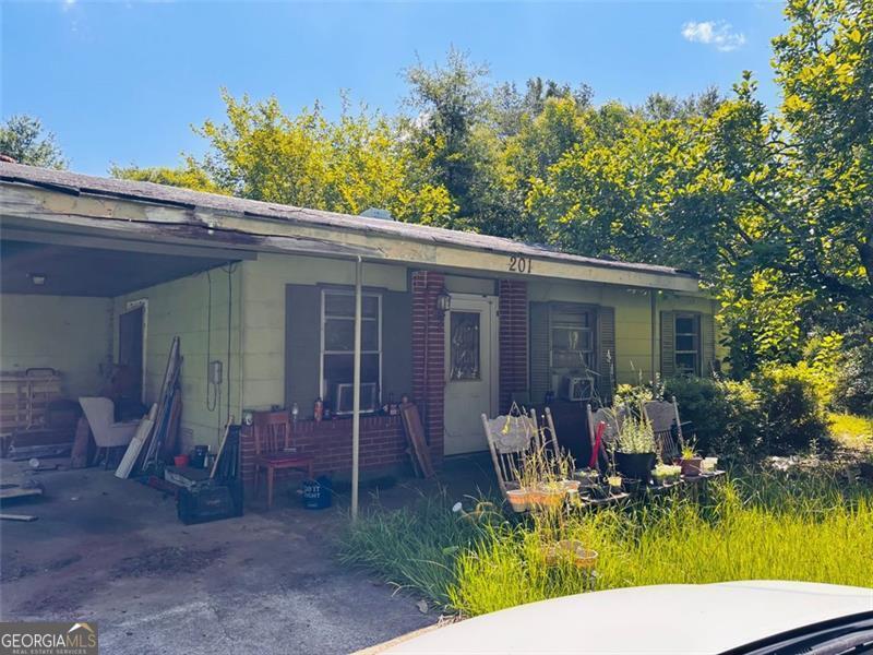 Property Photo: 201 Moore Avenue GA 31705
