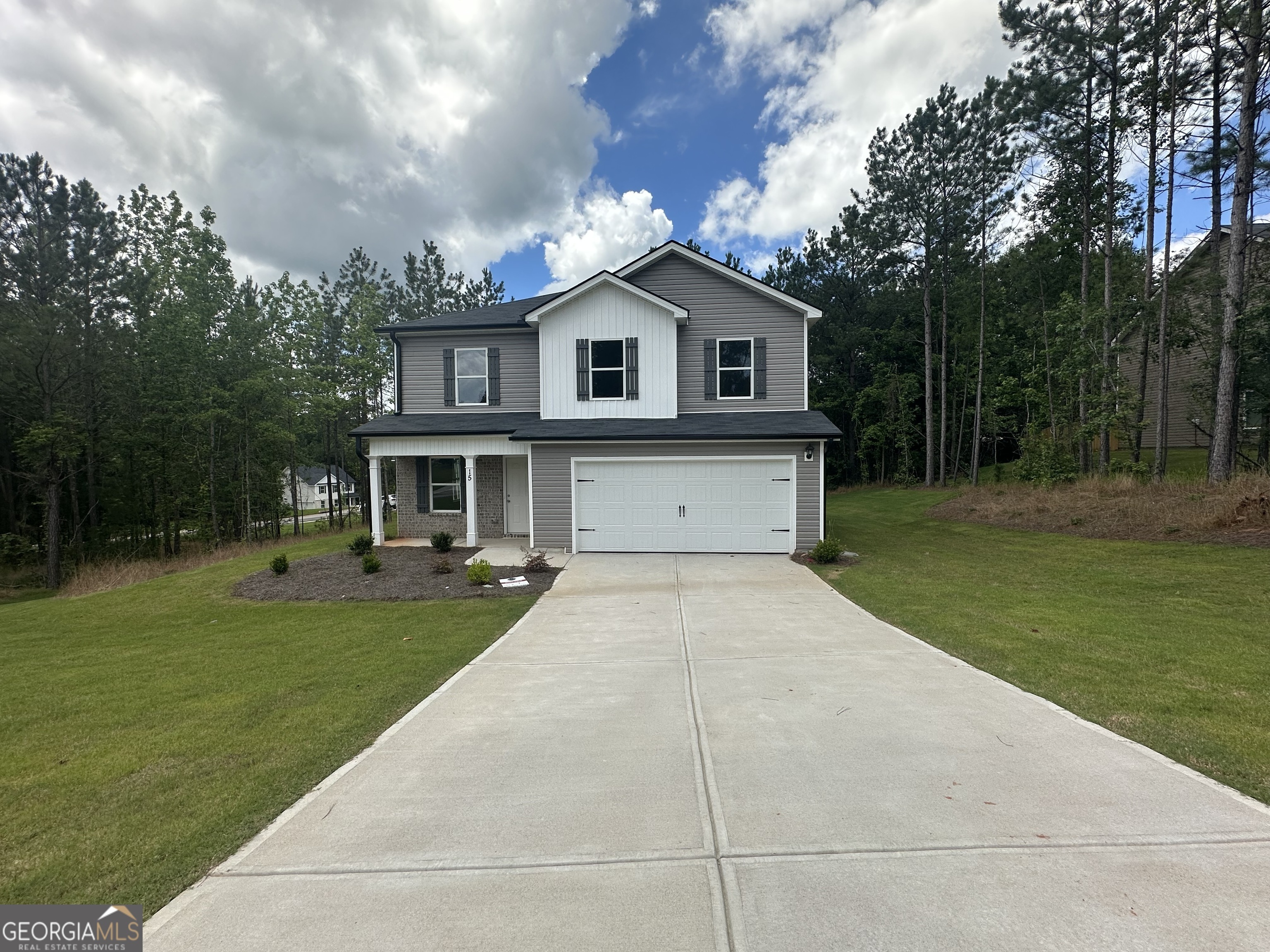 Property Photo: 15 Fontana Court 7 GA 30016