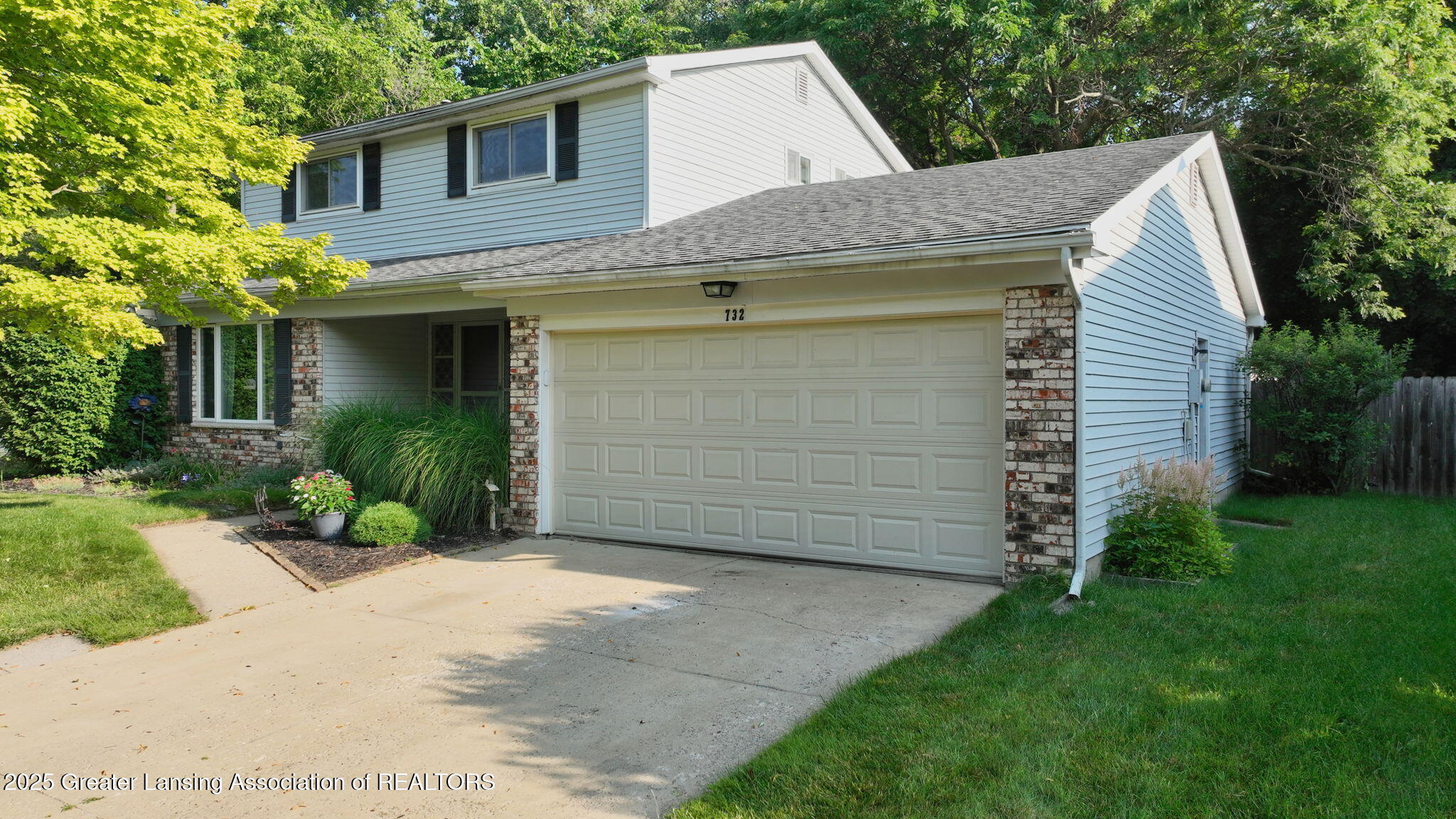 Property Photo: 732 Tarleton Avenue MI 48823