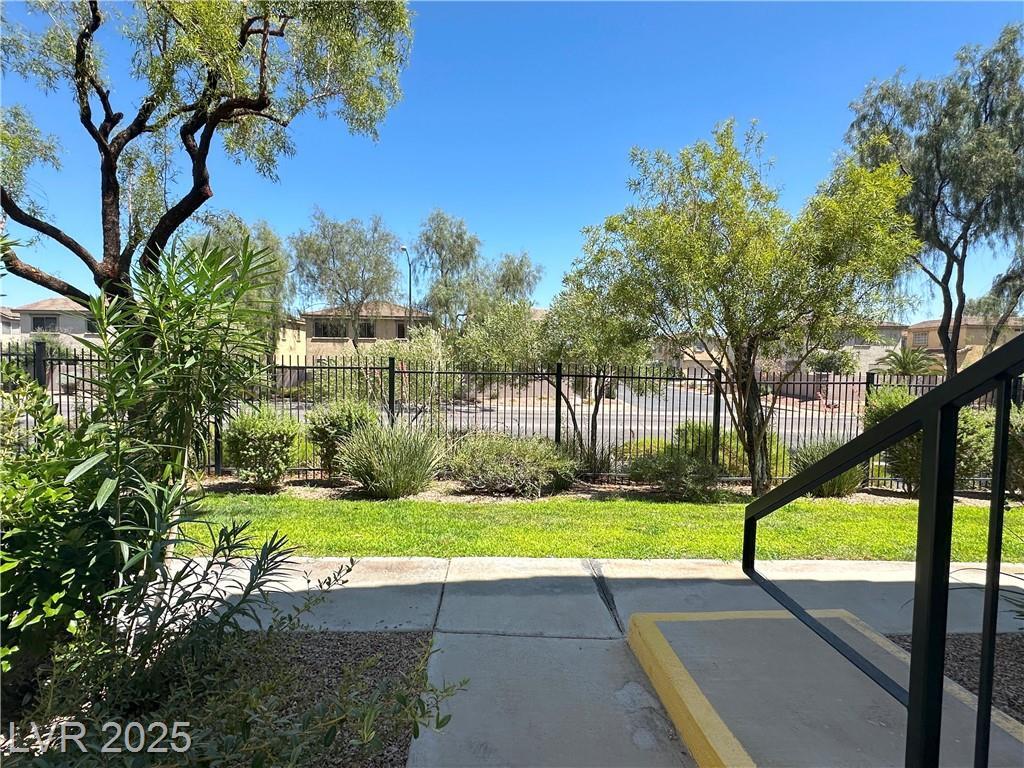 Property Photo: 45 Maleena Mesa Street 211 NV 89074