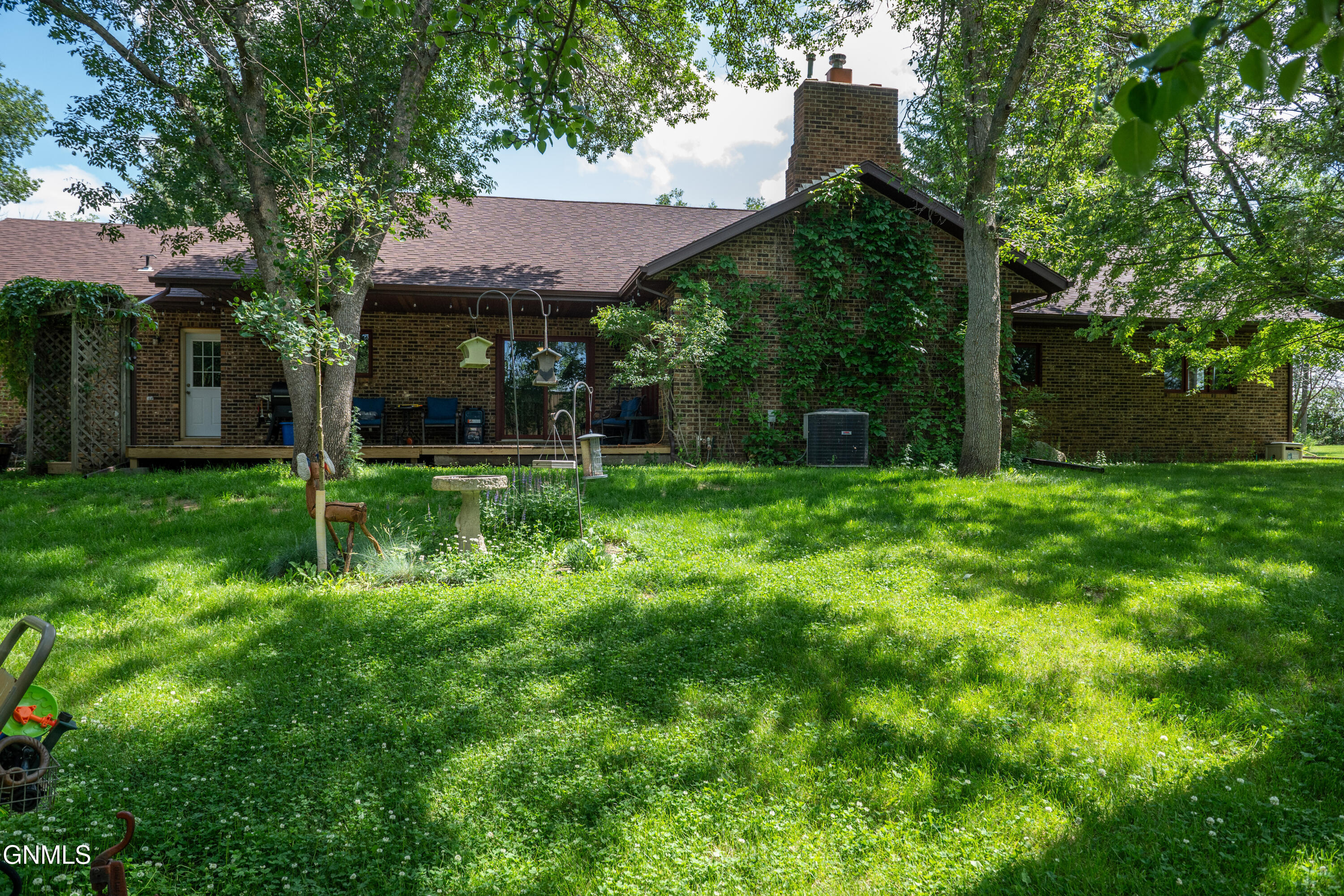 Property Photo: 10949 34th Street SW ND 58601