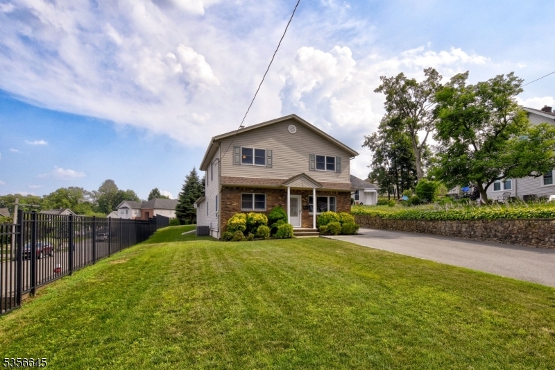 Property Photo:  95 Kiel Ave  NJ 07405 