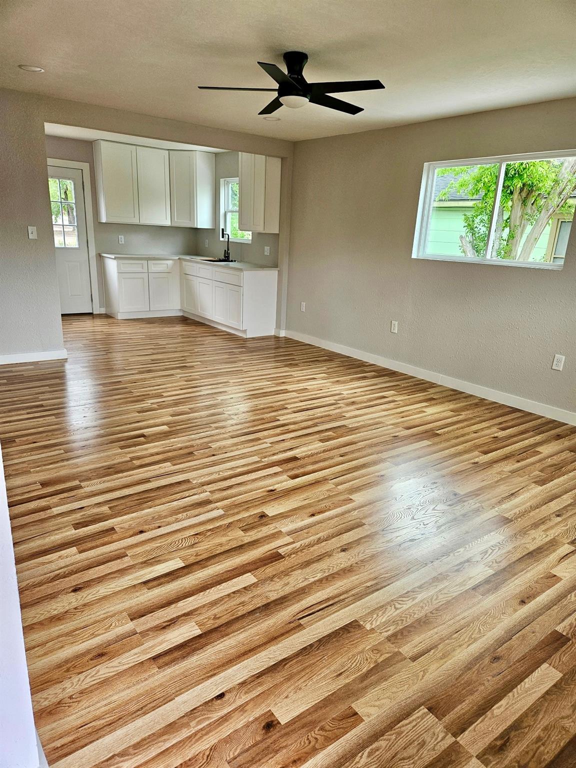 Property Photo: 920 Francis Drive TX 77506