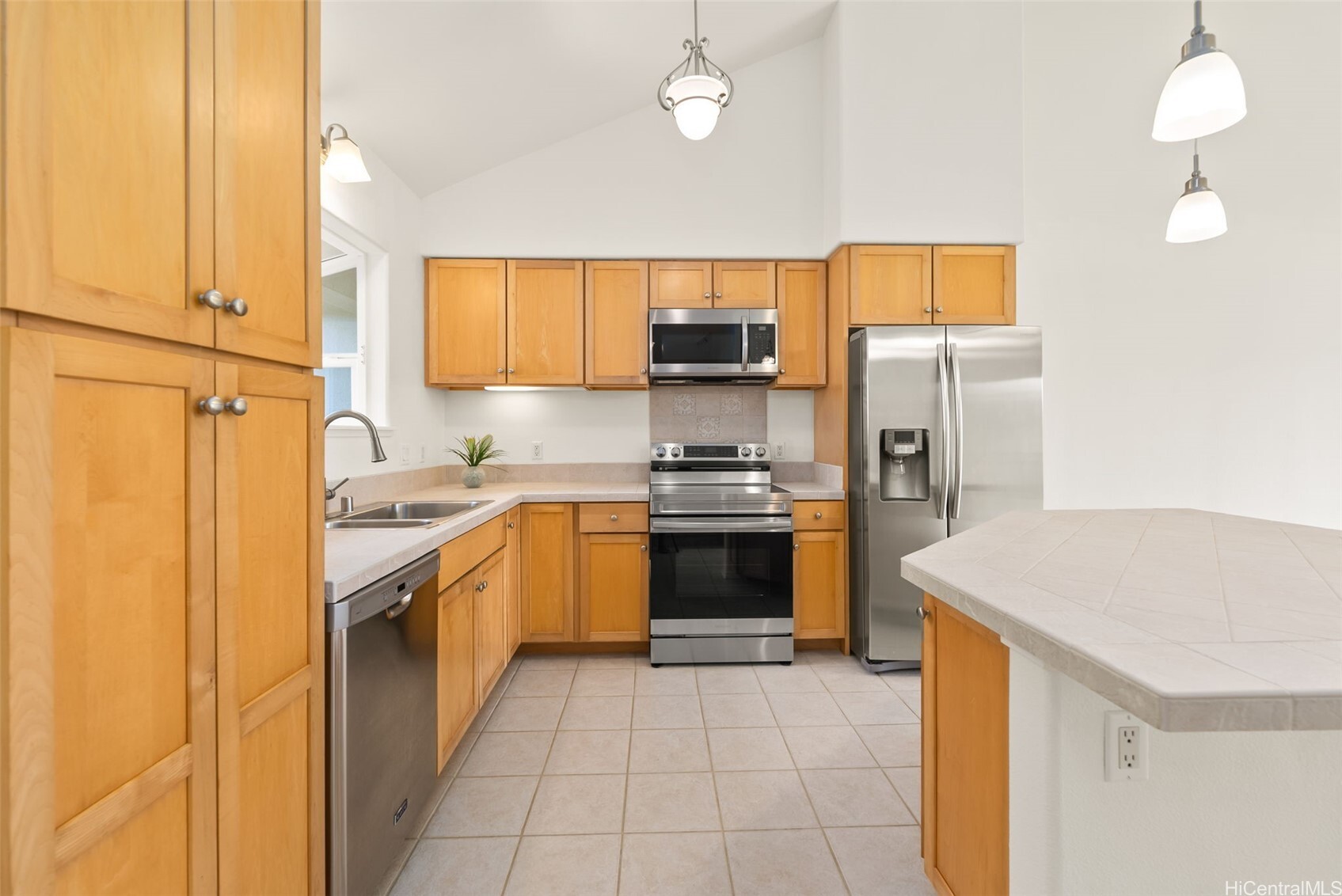Property Photo: 2110 Kaneka Street 71 HI 96766