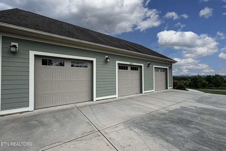 Property Photo:  433 Water View Drive  TN 37854 