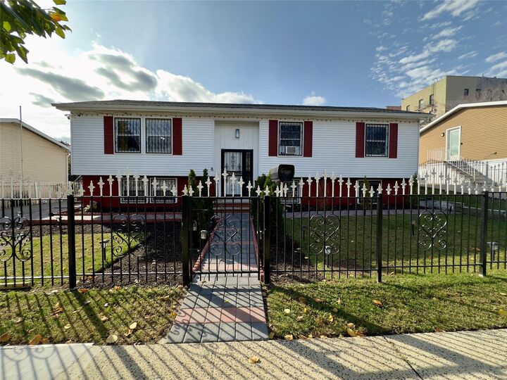 1565 Charlotte Street  Bronx NY 10460 photo
