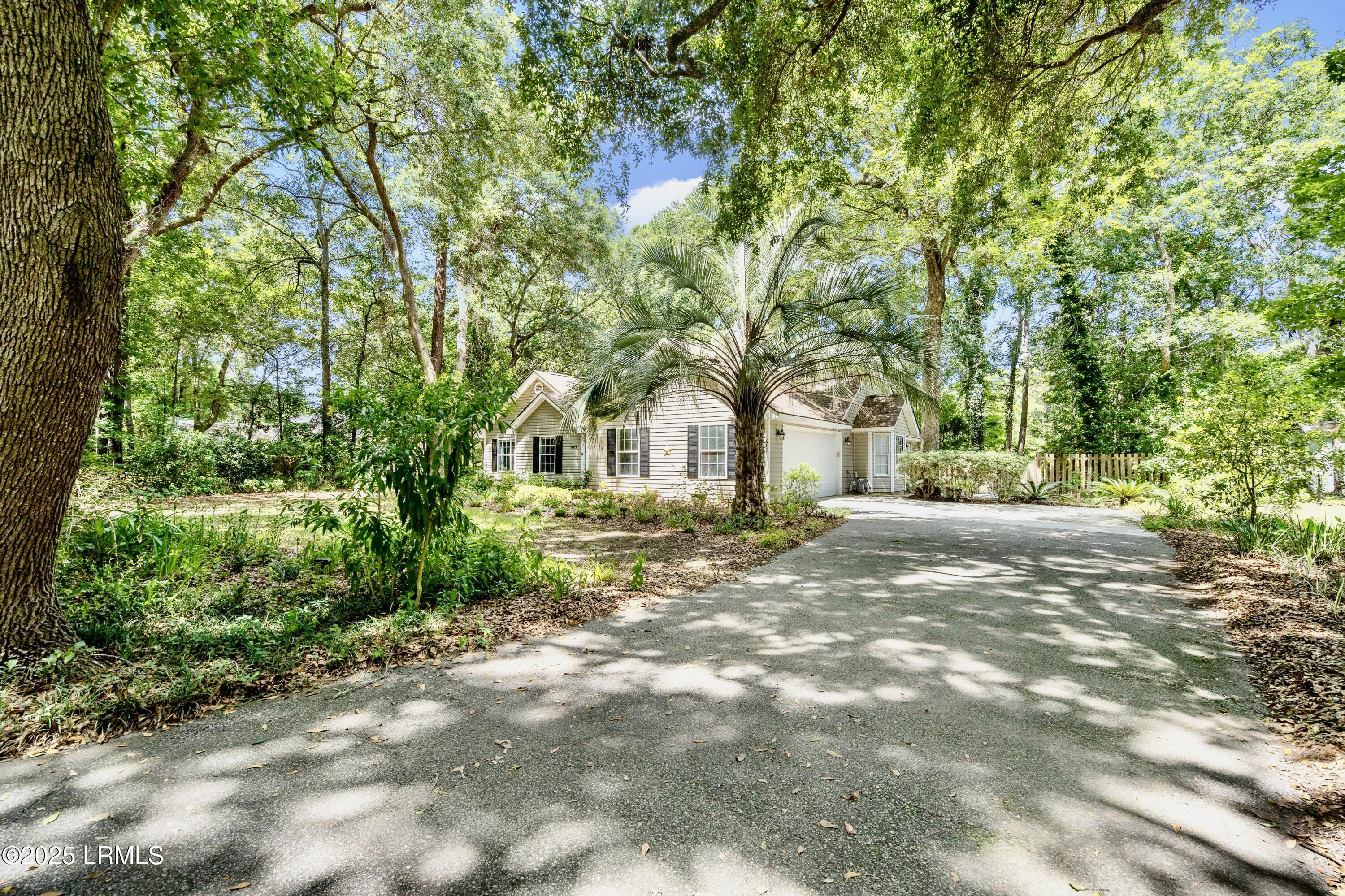 663 Sams Point Road  Beaufort SC 29907 photo