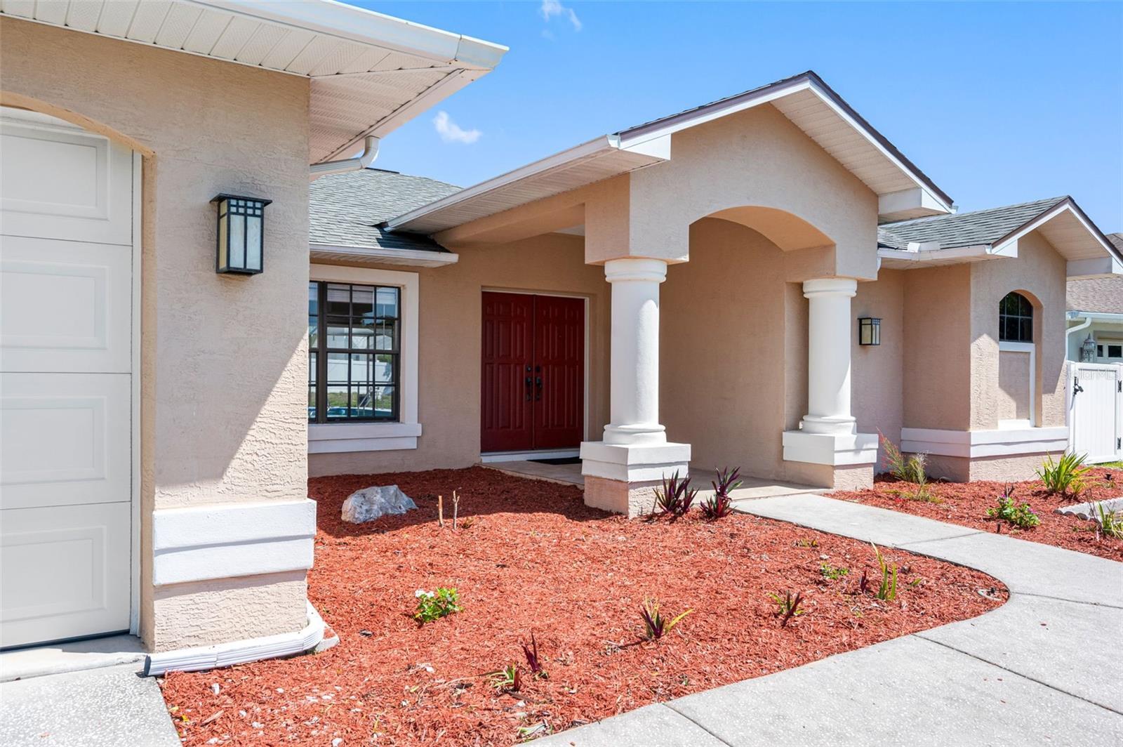 Property Photo: 1061 Archway Drive FL 34608
