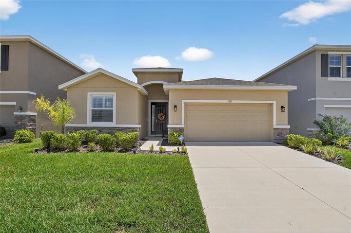 5657 Hawks Cay Street  Apollo Beach FL 33572 photo