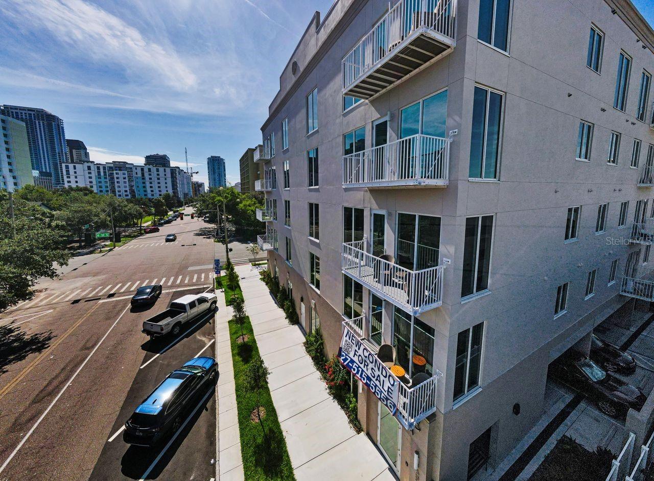 Property Photo: 600 3rd Avenue S 301 FL 33701