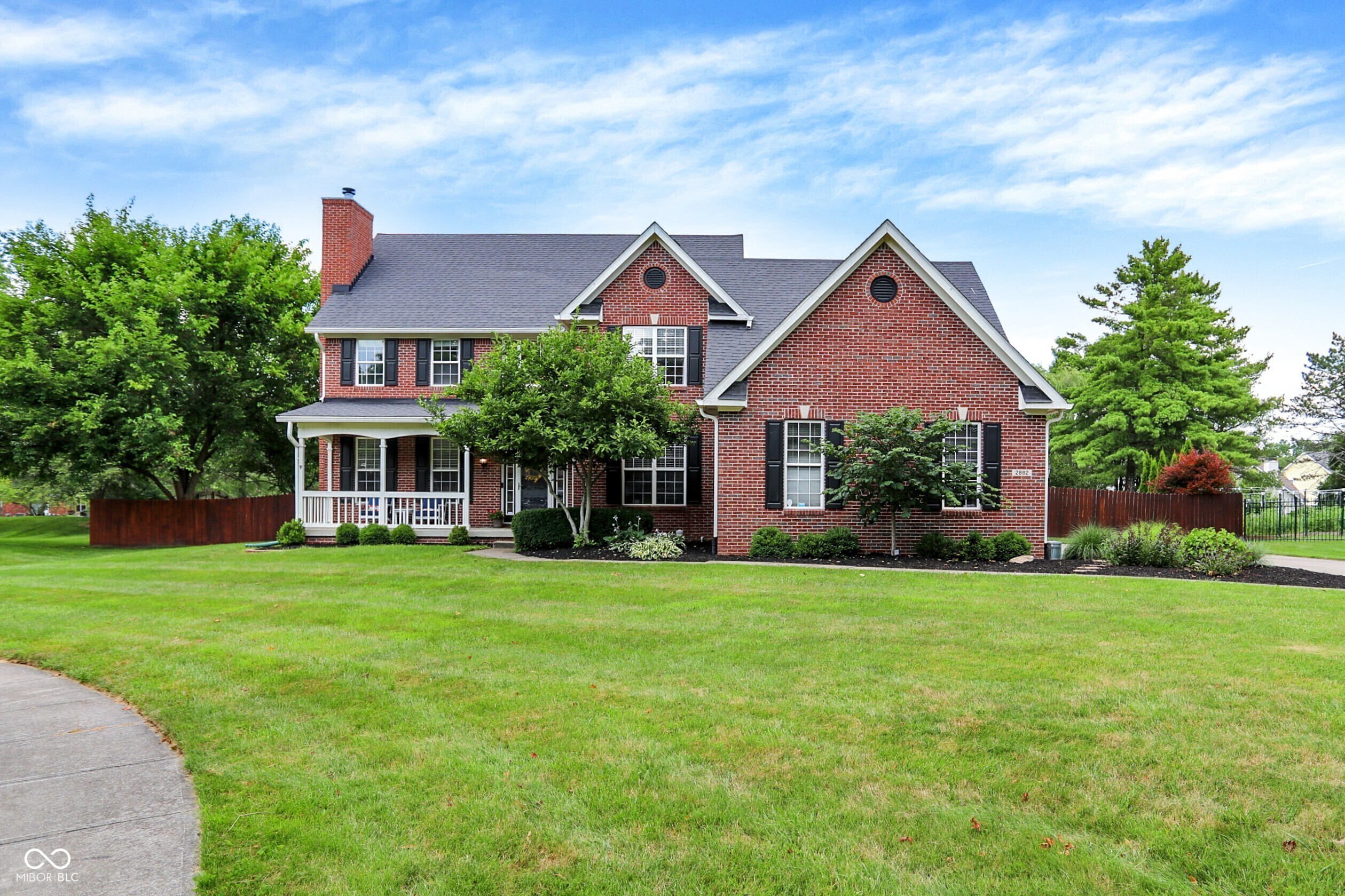 Property Photo: 2882 Stoneridge Court IN 46032