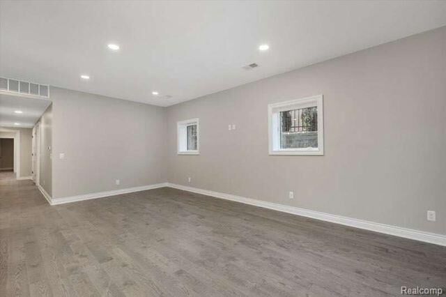 Property Photo:  1213 N Main Street  MI 48307 1119 